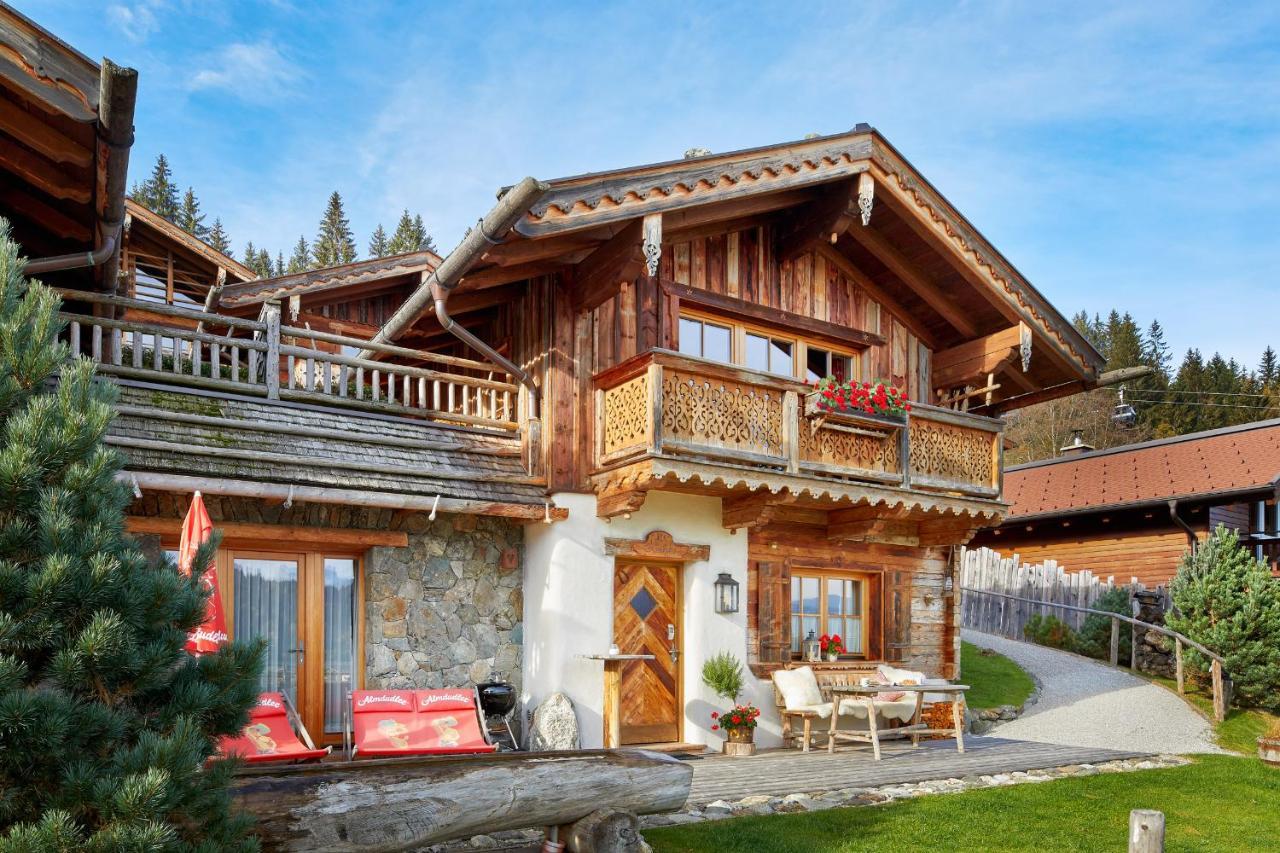 Almdorf Flachau - Luxus Hüttenurlaub Exterior foto