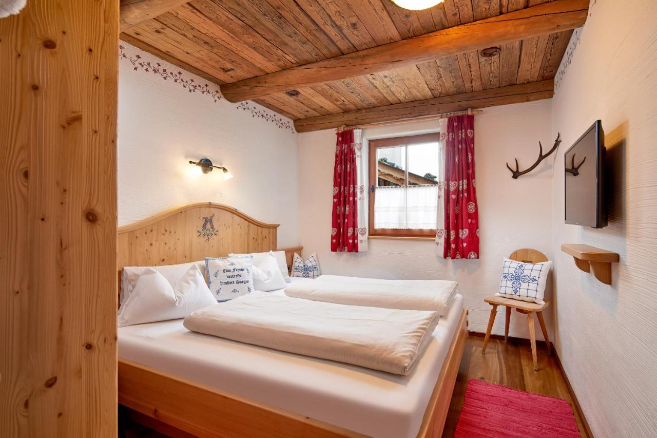 Almdorf Flachau - Luxus Hüttenurlaub Exterior foto