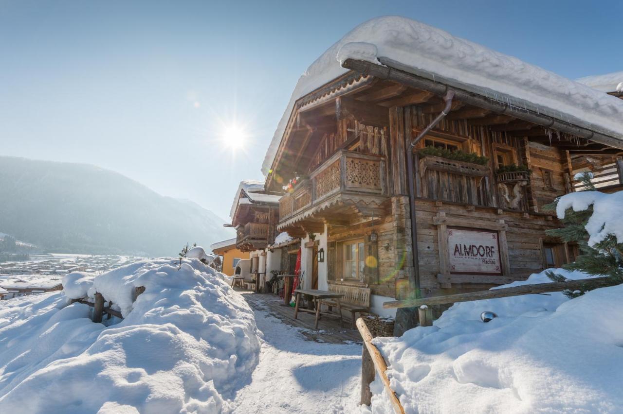 Almdorf Flachau - Luxus Hüttenurlaub Exterior foto
