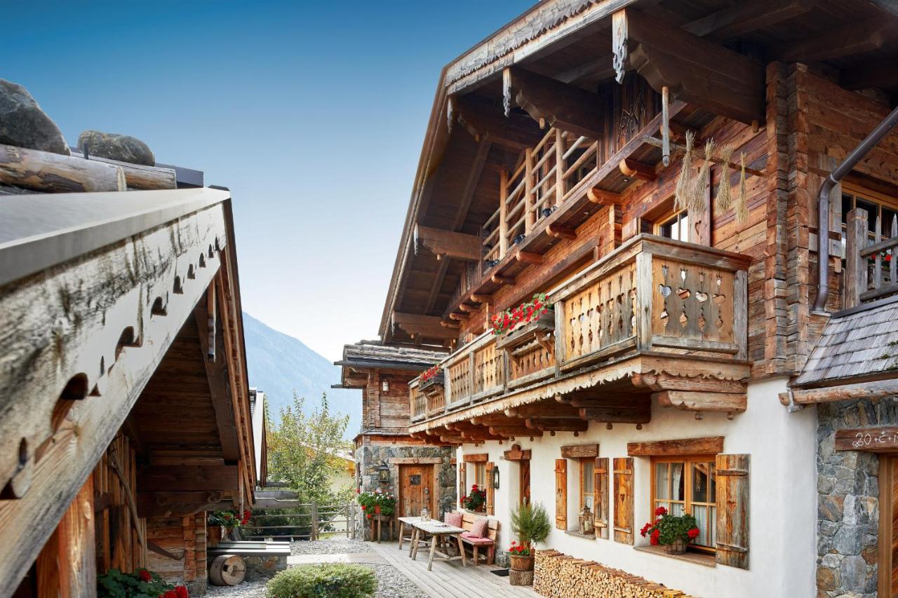 Almdorf Flachau - Luxus Hüttenurlaub Exterior foto