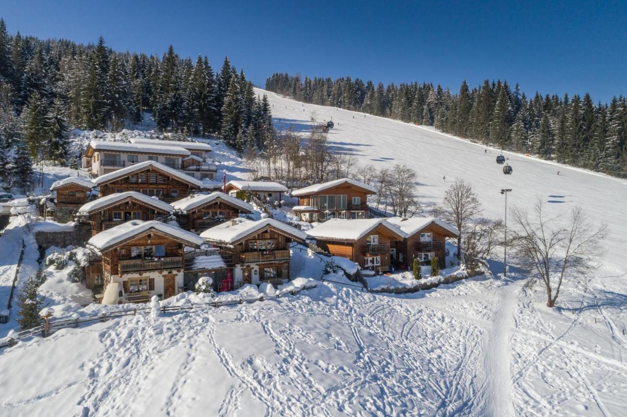 Almdorf Flachau - Luxus Hüttenurlaub Exterior foto